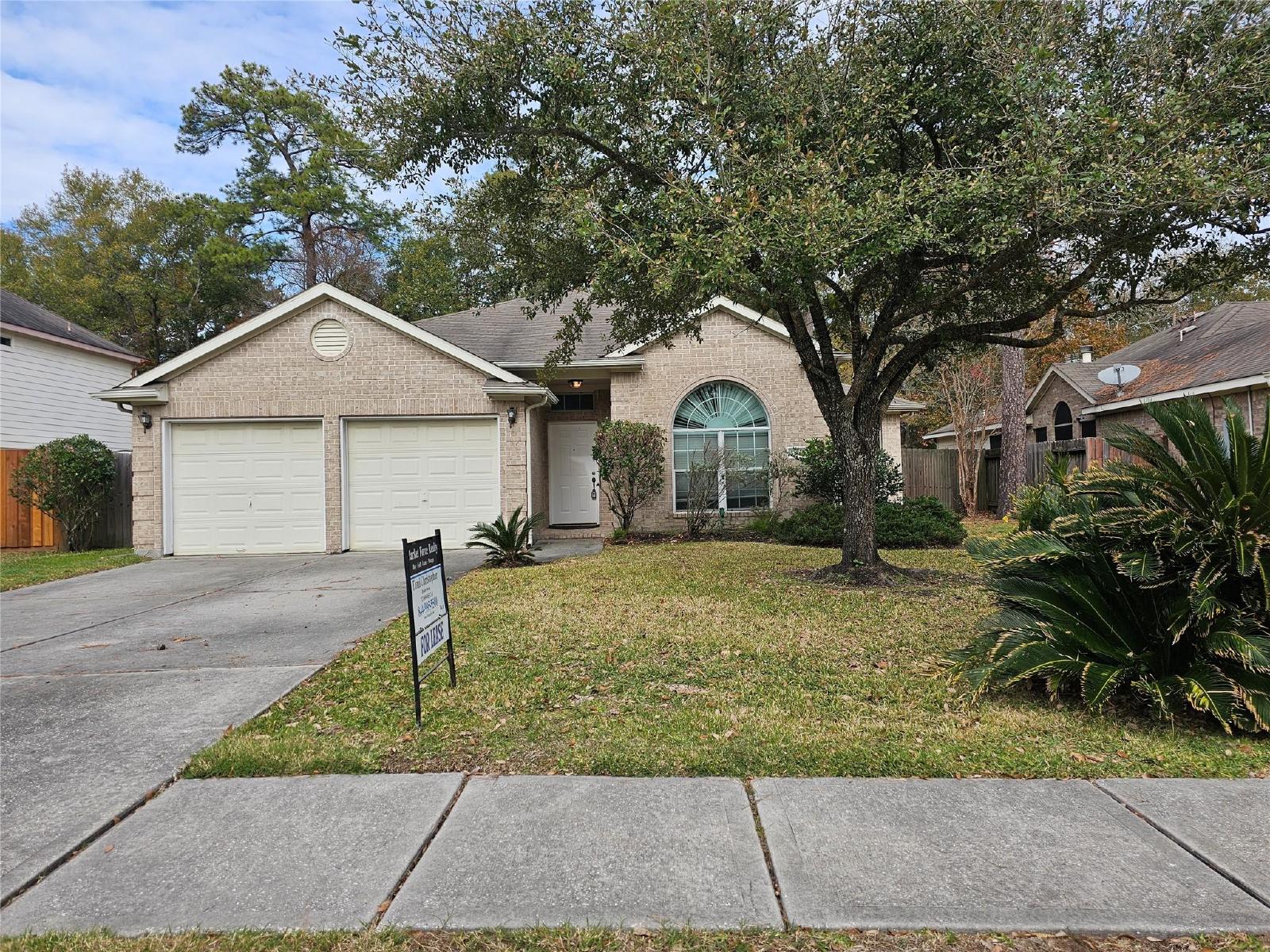 3 Bedroom Rental – 27182 Kings Manor Dr. South, Kingwood, TX, 77339